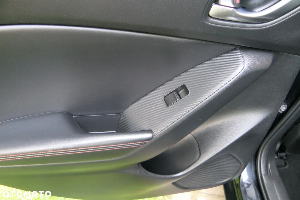 Mazda 3 SKYACTIV-G 120 Sports-Line - 35