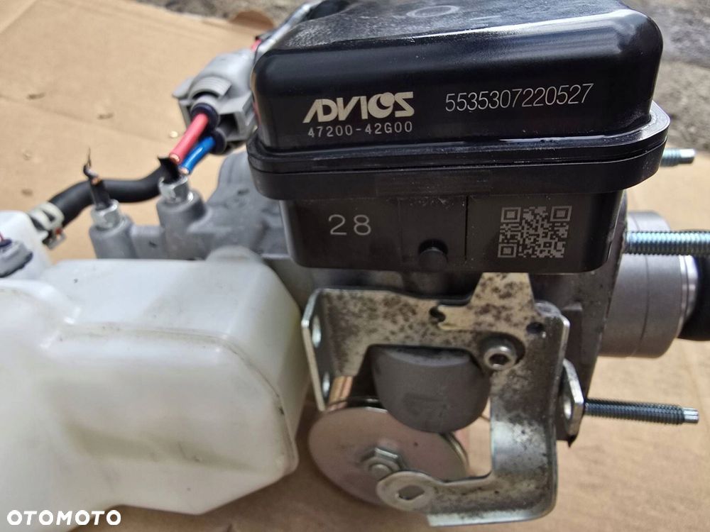 pompa hamulcowa abs 47070--4890 toyota nr mag ma2 - 9