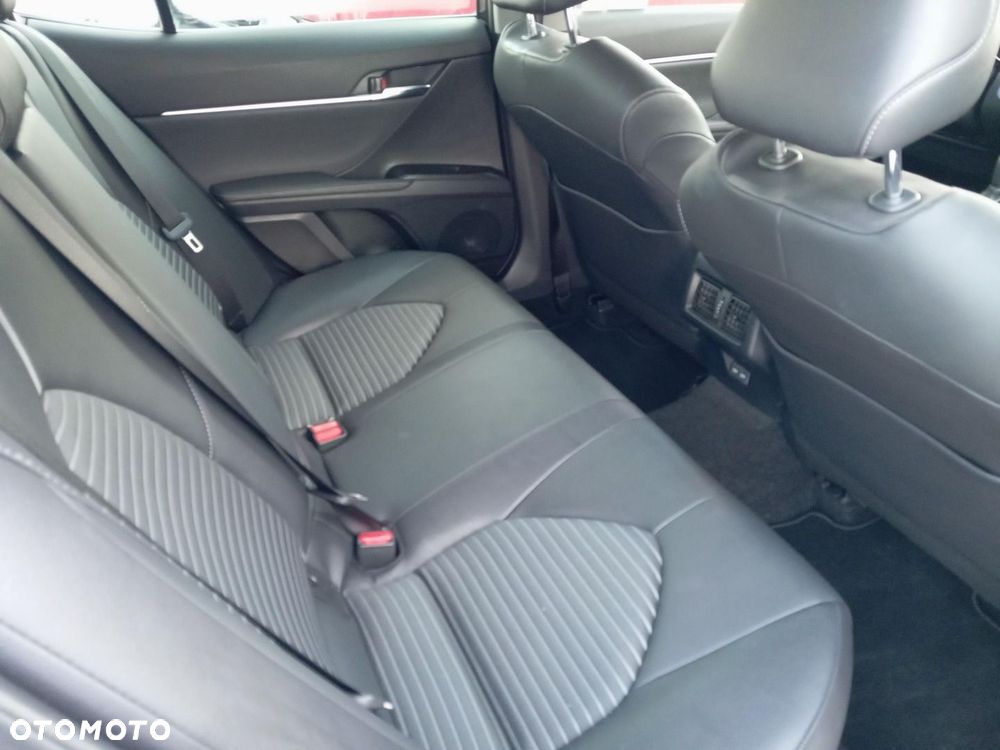 Toyota Camry 2.5 Hybrid Prestige CVT - 13