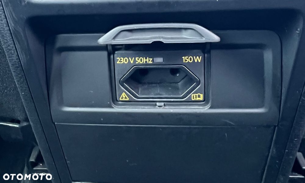 Volkswagen Passat - 14