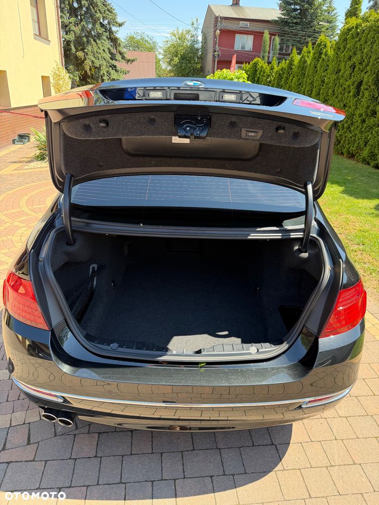 BMW Seria 5 520d Luxury Line - 25