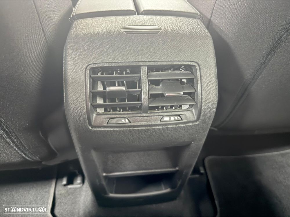 Peugeot 308 - 11