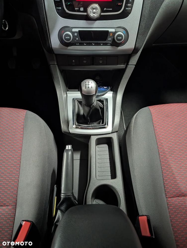 Ford Focus Turnier 2.0 16V Fun X - 15