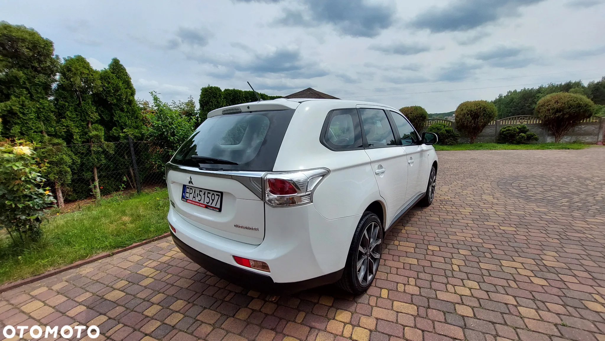 Mitsubishi Outlander 2.0 2WD Inform - 4