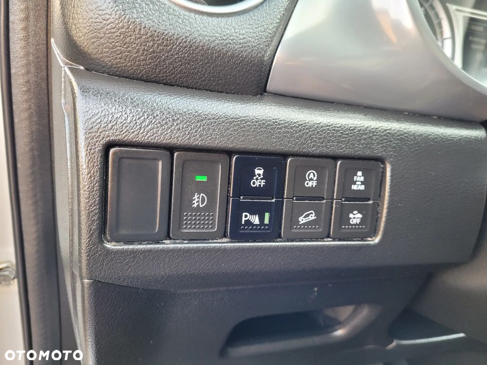 Suzuki Vitara 1.6 DDiS (4x4) Allgrip Comfort+ - 16