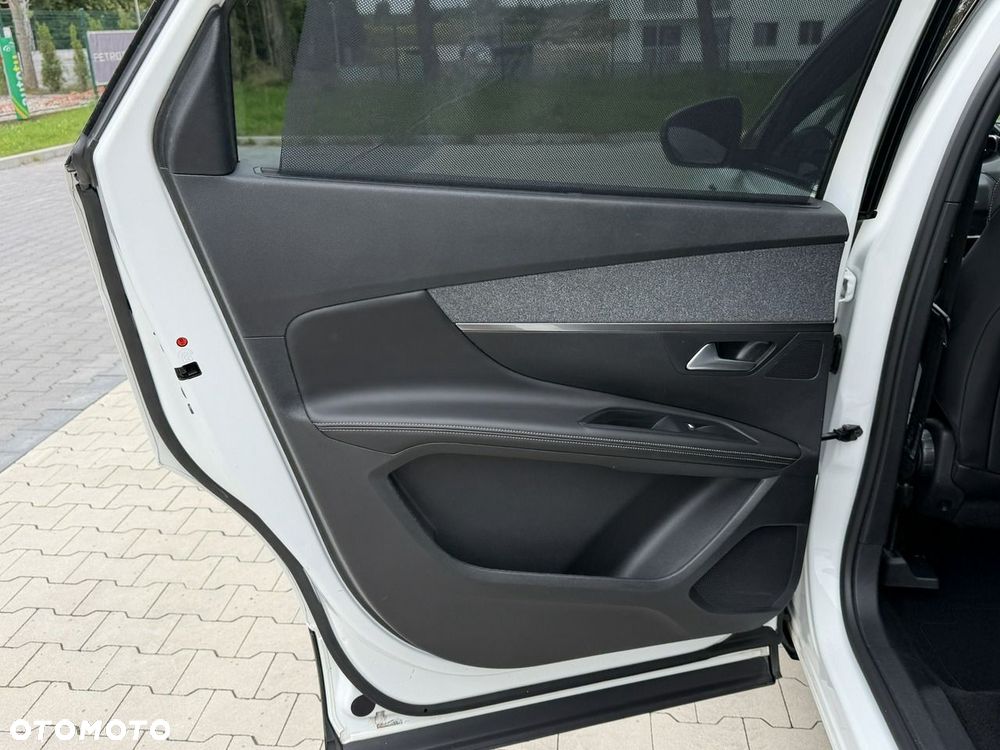 Peugeot 5008 1.2 PureTech GT S&S - 28