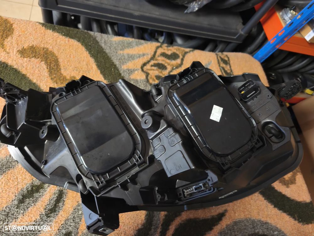 Farol esquerdo bi-xenon citroen Jumpy - 7