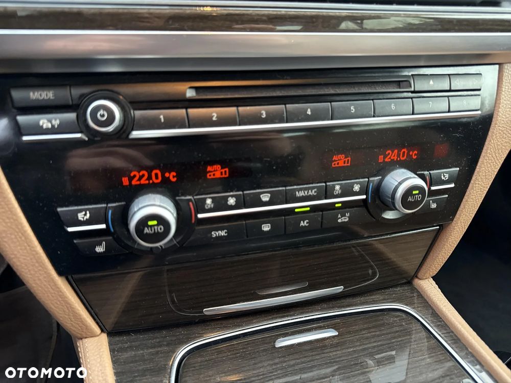 BMW Seria 7 730d xDrive - 22