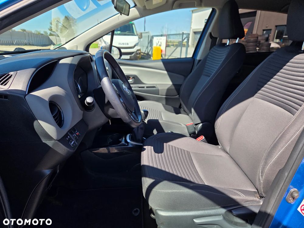 Toyota Yaris 1.33 VVT-i Style - 11