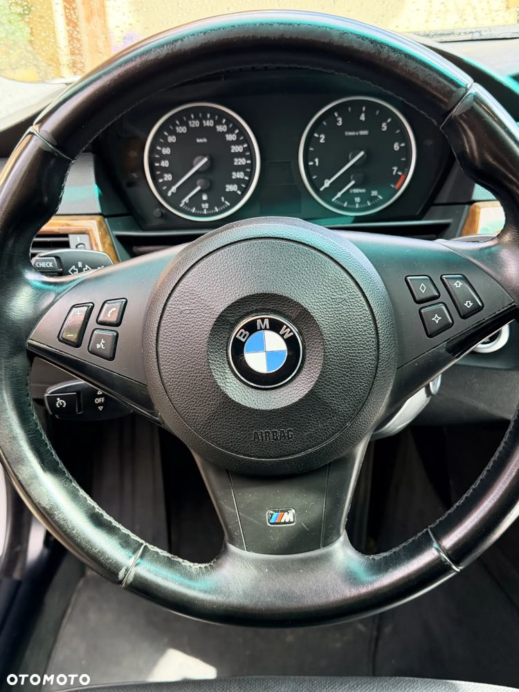 BMW Seria 5 - 23