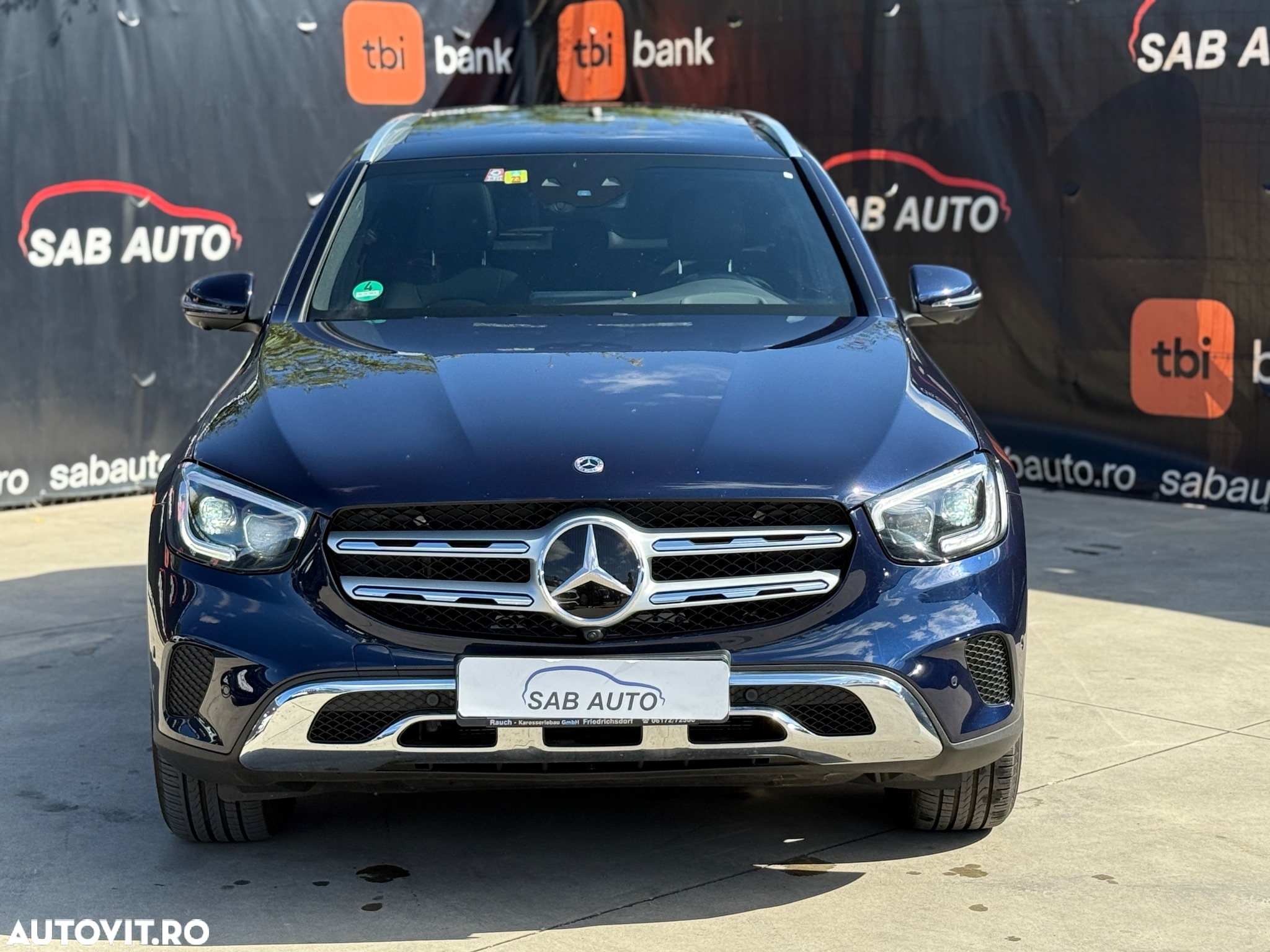 Mercedes-Benz GLC Coupe 300 e 4MATIC - 2