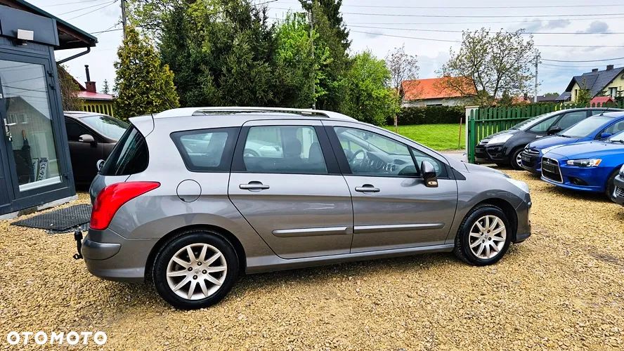 Peugeot 308 1.6 Premium Plus - 12