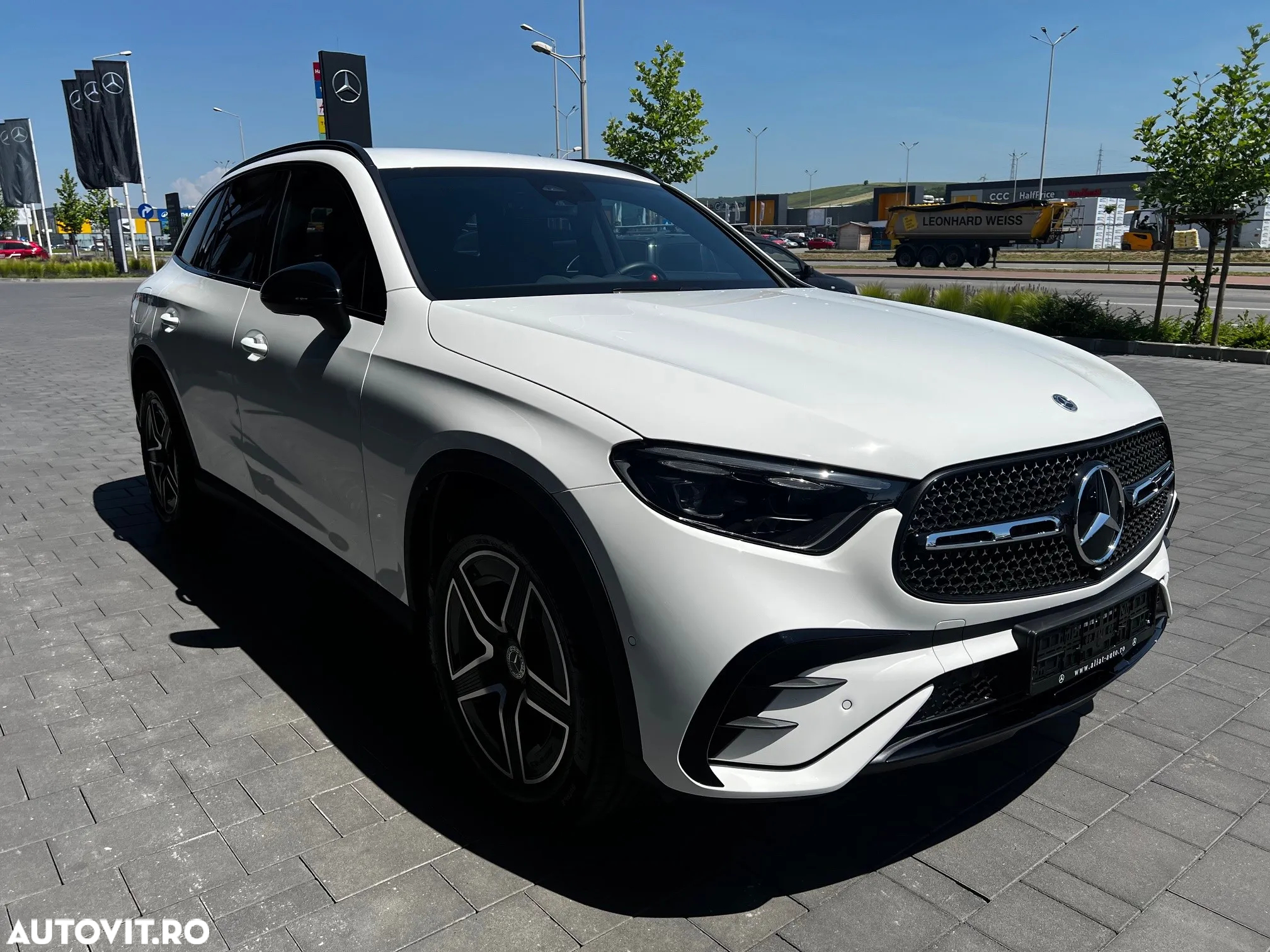 Mercedes-Benz GLC 200 4Matic 9G-TRONIC AMG Line Advanced - 6