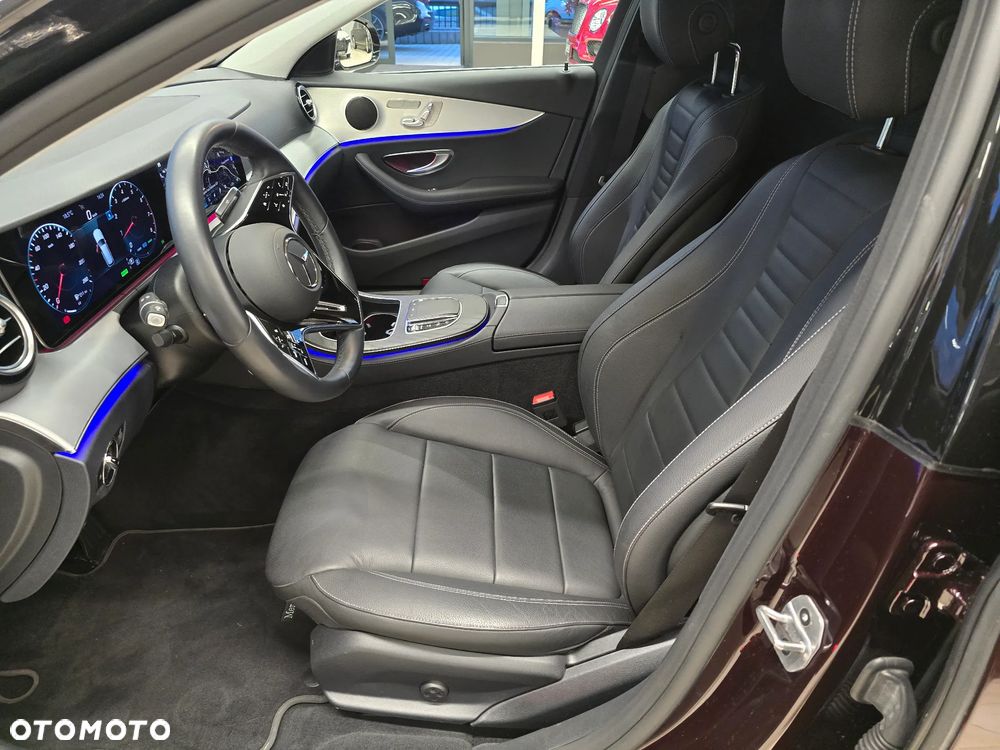 Mercedes-Benz Klasa E 200 9G-TRONIC - 15