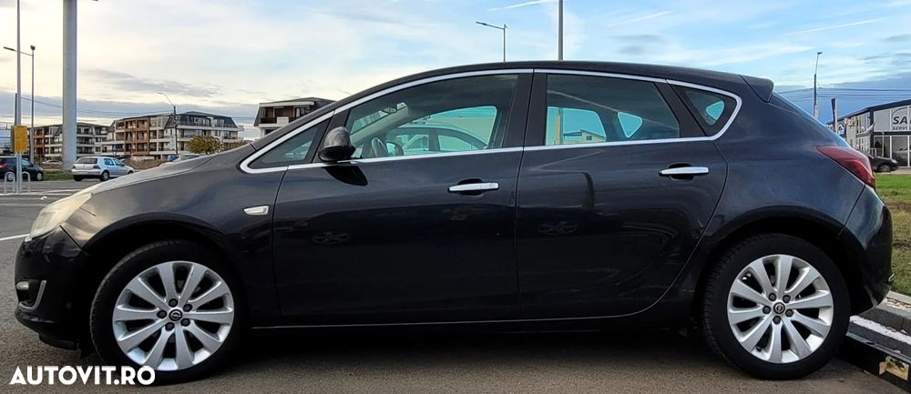 Opel Astra 1.4 Turbo ECOTEC Cosmo - 4