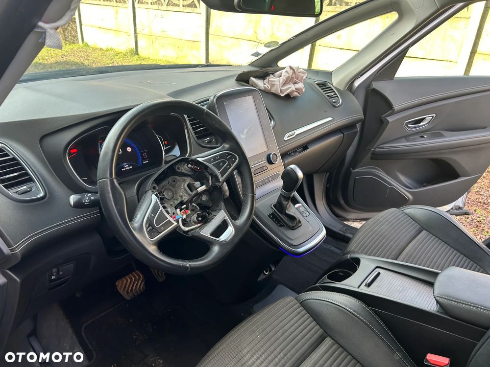 Renault Scenic - 7