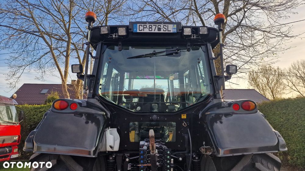 Valtra N142 SISU 4.9L 4cyl, 150 koni! 2013 ROK,  BEZ AD BLUE!!! BEZ DPF!!! - 5