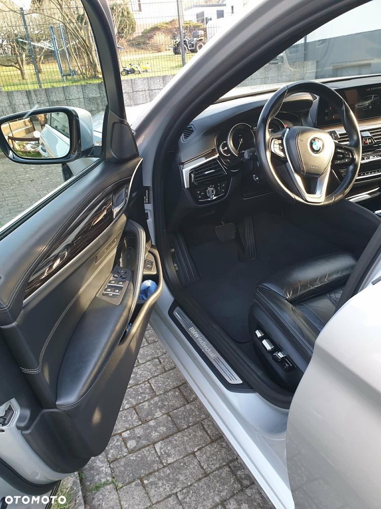 BMW Seria 5 520d - 11