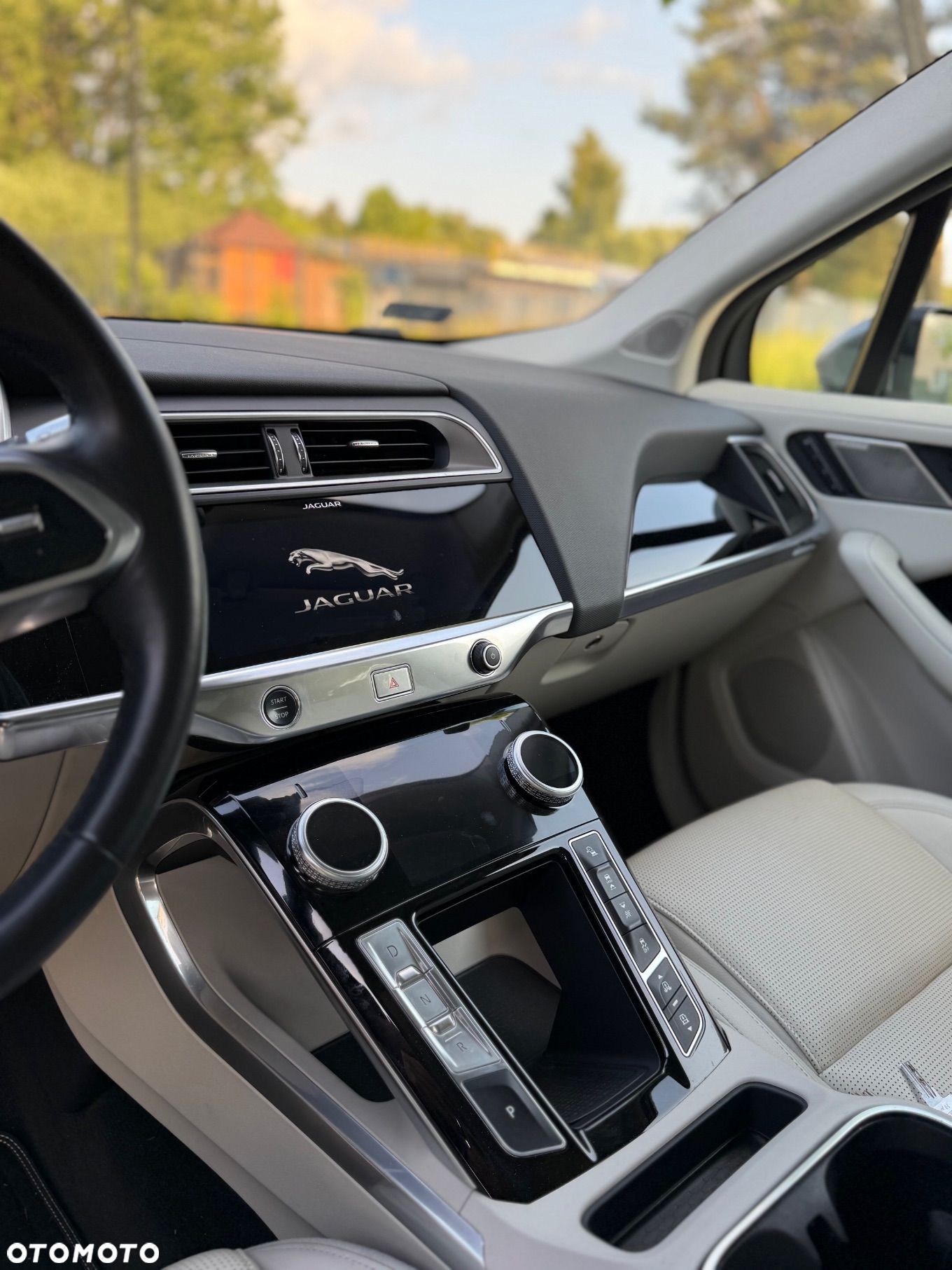 Jaguar I-Pace EV400 90kWh AWD R-Dynamic HSE - 1