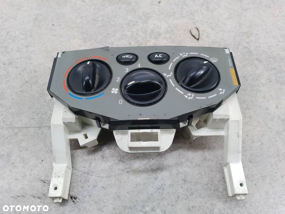 PANEL NAWIEWU RENAULT TRAFIC II 9107HAC W964098PJ   VALEO - 2