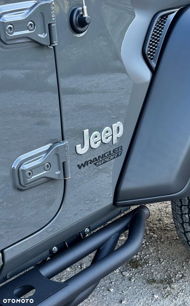 Jeep Wrangler 2.0 T-GDI Hardtop AWD Automatik Sport - 9
