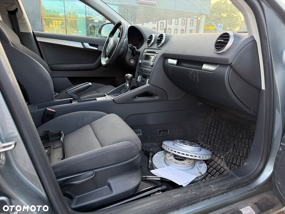 Audi A3 Sportback - 7