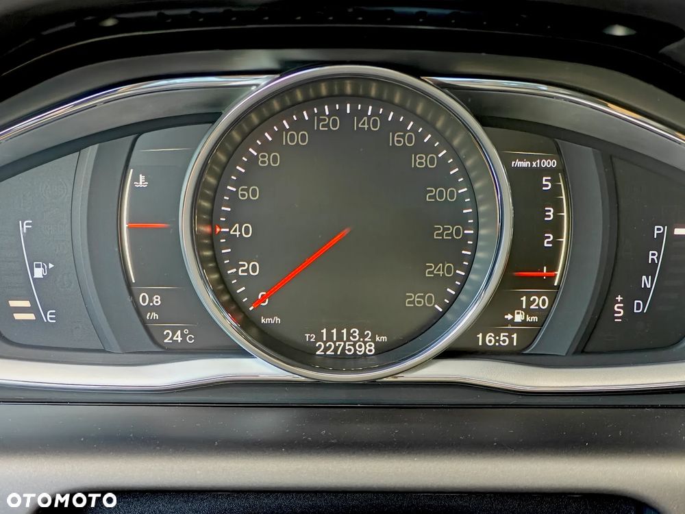 Volvo XC 60 D4 Geartronic Summum - 23