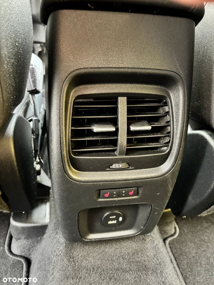 Ford Kuga 1.5 EcoBoost FWD Titanium ASS GPF - 8