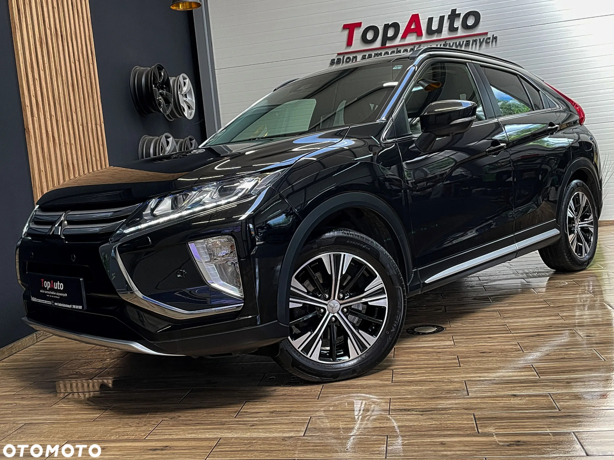 Mitsubishi Eclipse Cross 1.5 T-MIVEC ClearTec CVT 2WD Diamant Edition Plus - 14