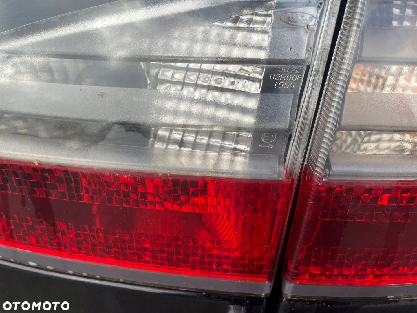 FORD S-MAX LAMPA PRAWA TYLNA PRAWY TYŁ Z KLAPY KLAPA - 3