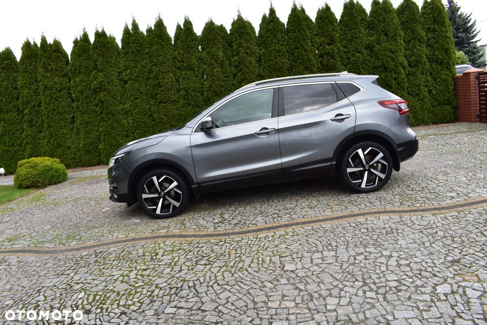 Nissan Qashqai 1.6 dCi TEKNA+ - 4