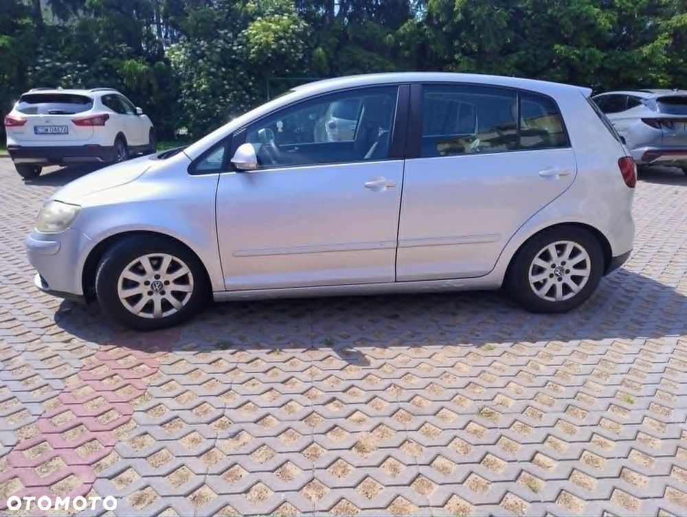 Volkswagen Golf Plus 1.6 FSI Sportline - 7