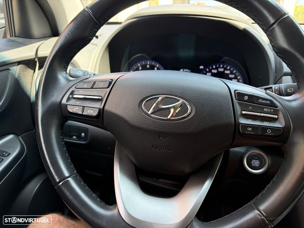 Hyundai Kauai 1.0 T-GDi Tecido Preto - 10
