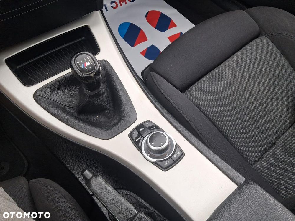 BMW Seria 3 - 23