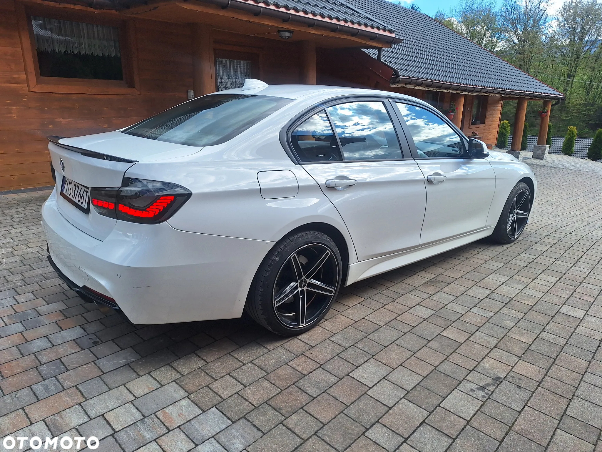 BMW Seria 3 320i Sport Line - 5