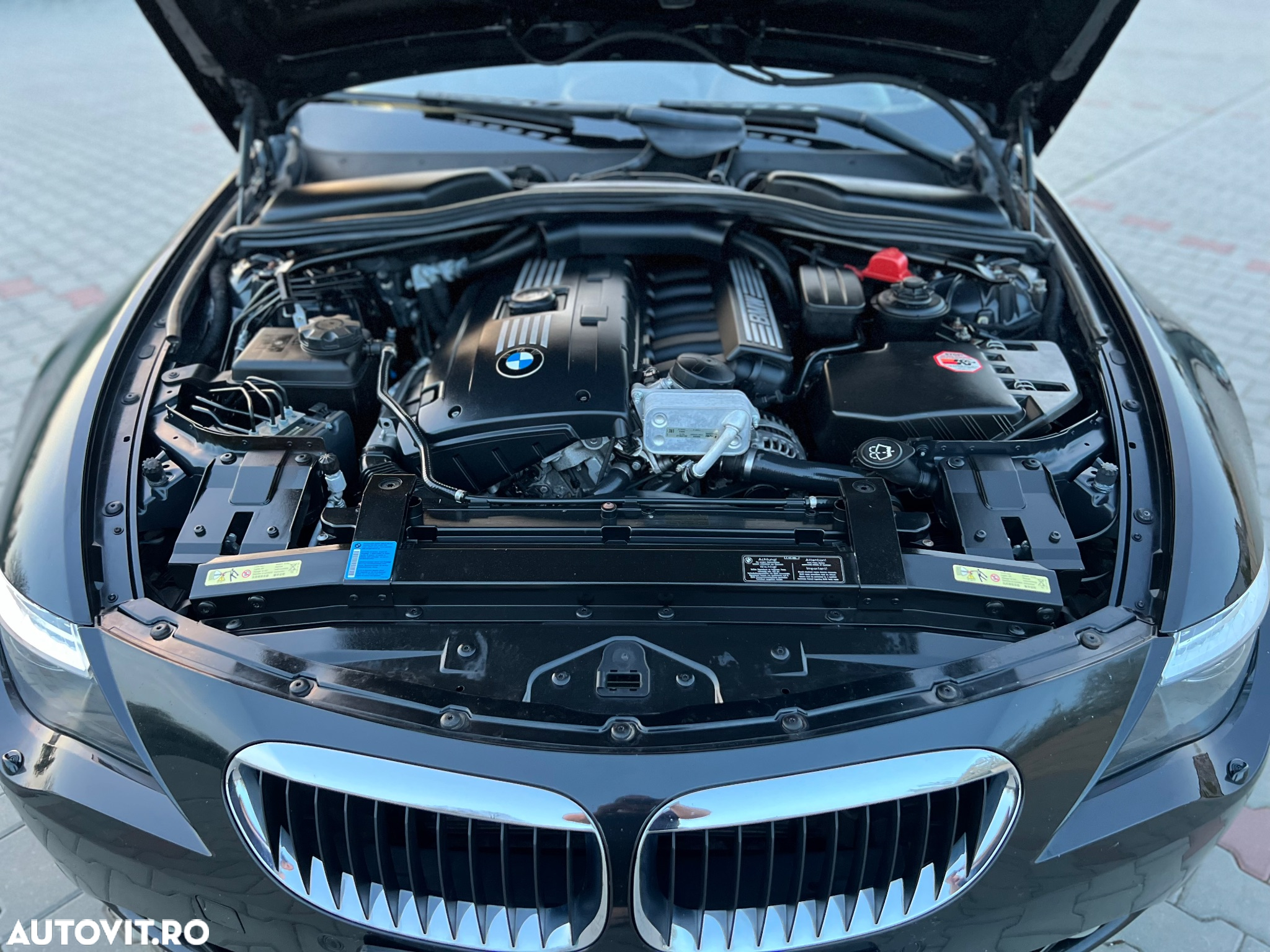 BMW Seria 6 630 i Aut. - 7