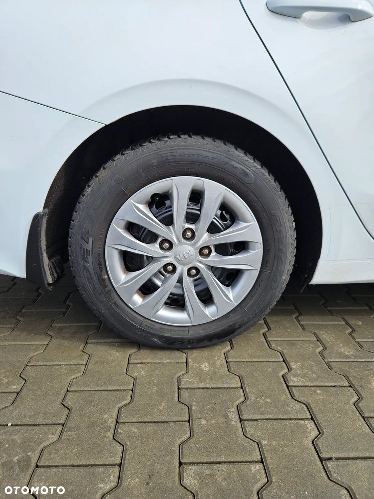 Kia Ceed 1.4 T-GDI S - 12