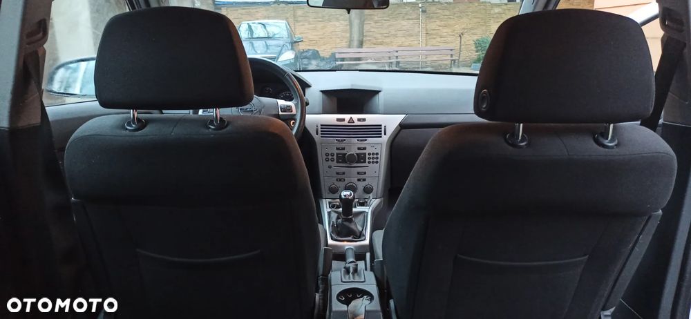 Opel Astra 1.7 CDTI - 14