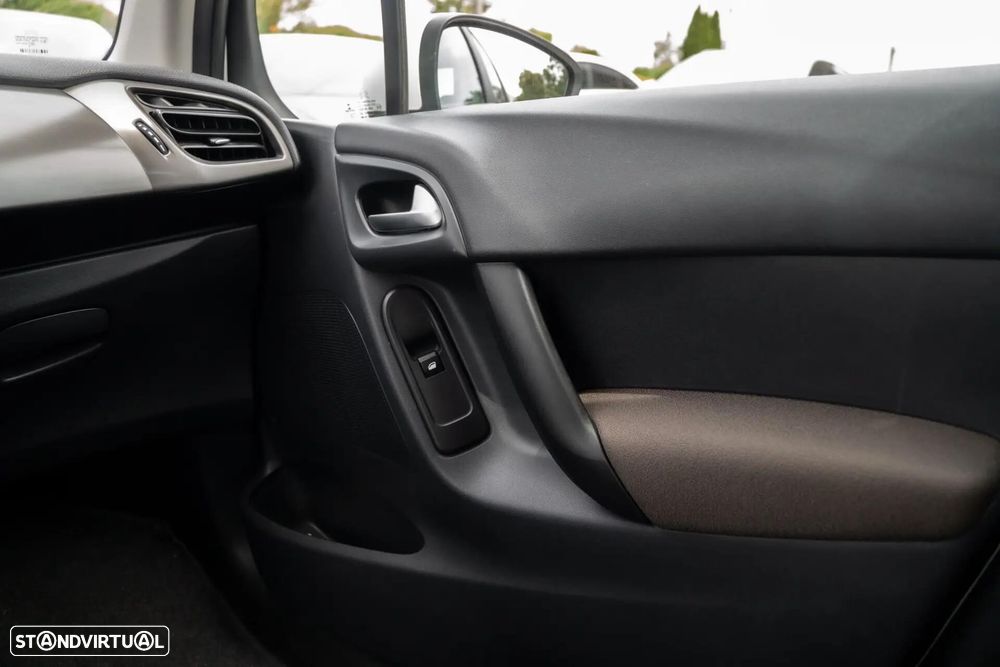 Citroën C3 1.2 PureTech Feel - 18