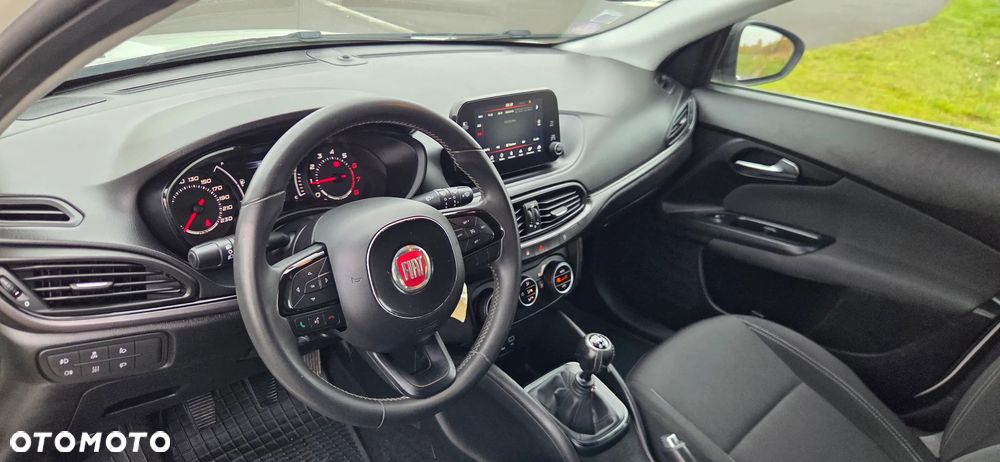 Fiat Tipo 1.4 T-Jet S-Design - 11