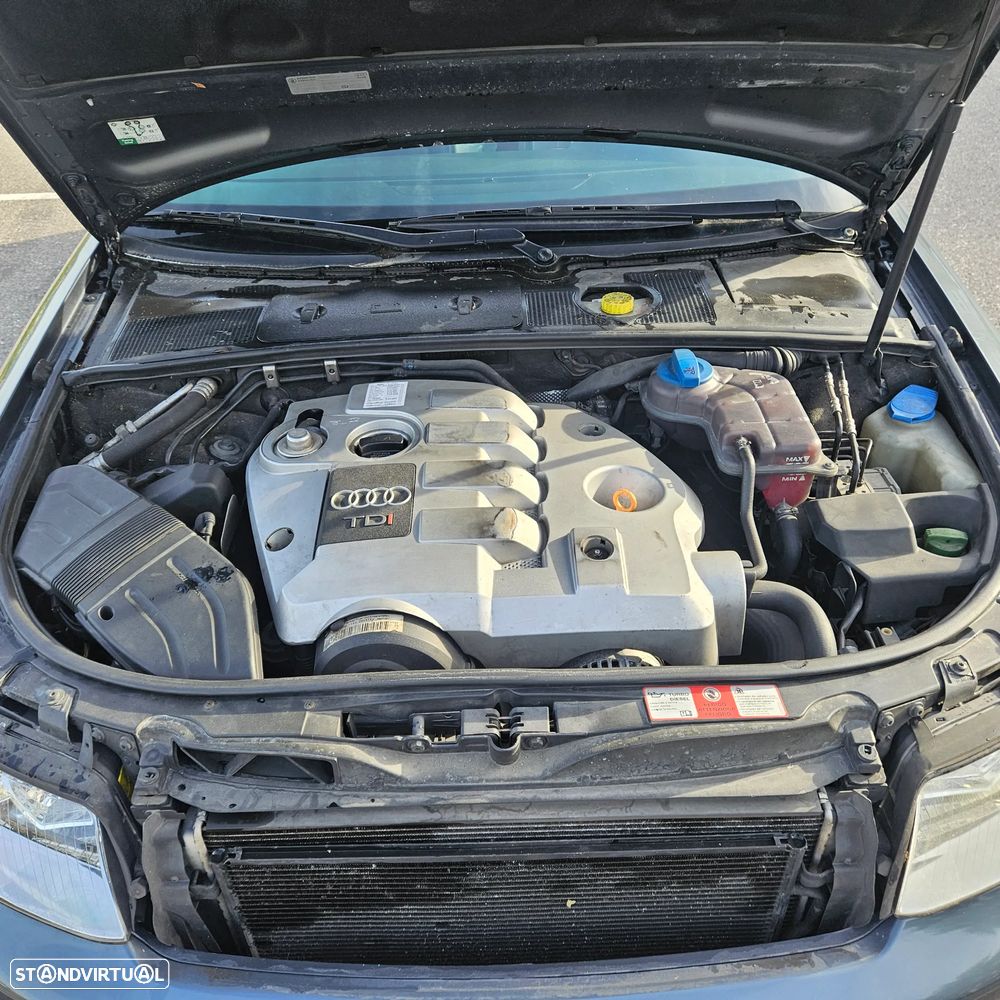 Audi A4 1.9 TDI m6 Exclusive - 5