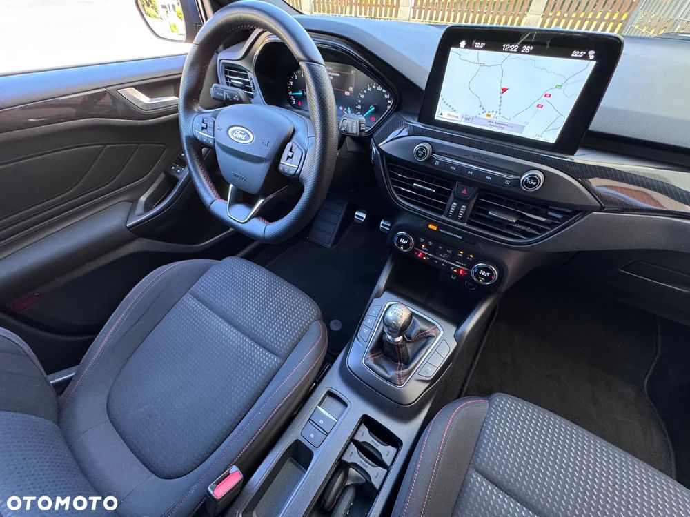 Ford Focus 1.0 EcoBoost Hybrid ST-LINE VIGNALE - 29