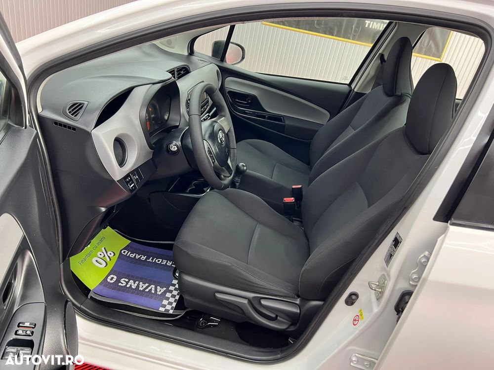 Toyota Yaris 1.0 VVT-i - 11