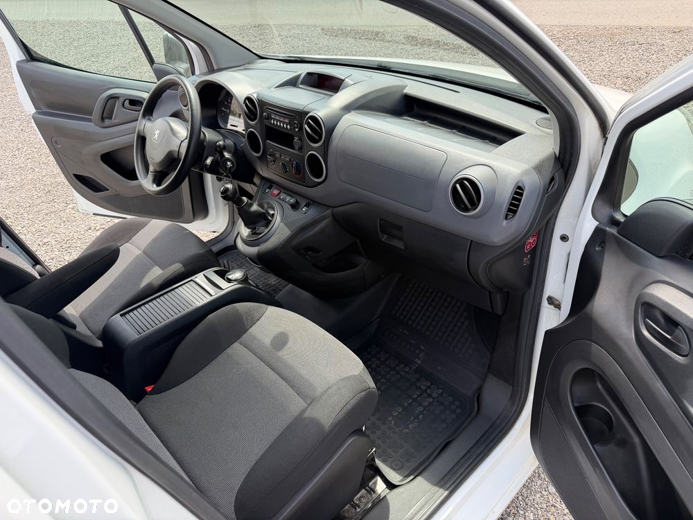 Peugeot Partner - 11