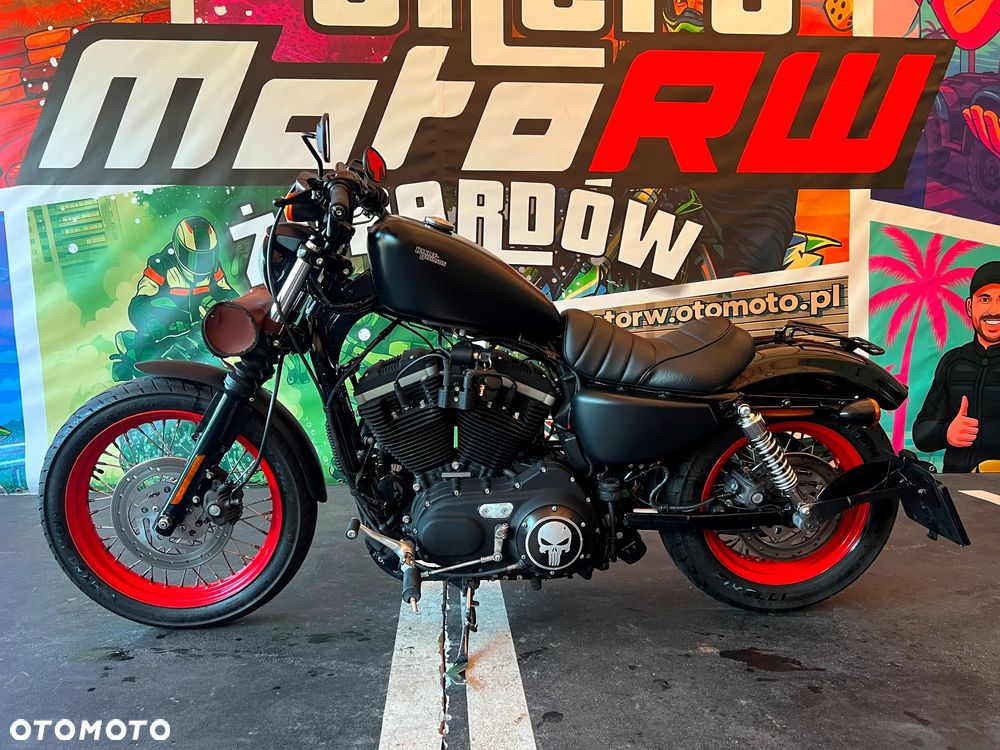 Harley-Davidson Sportster Iron 883 - 17