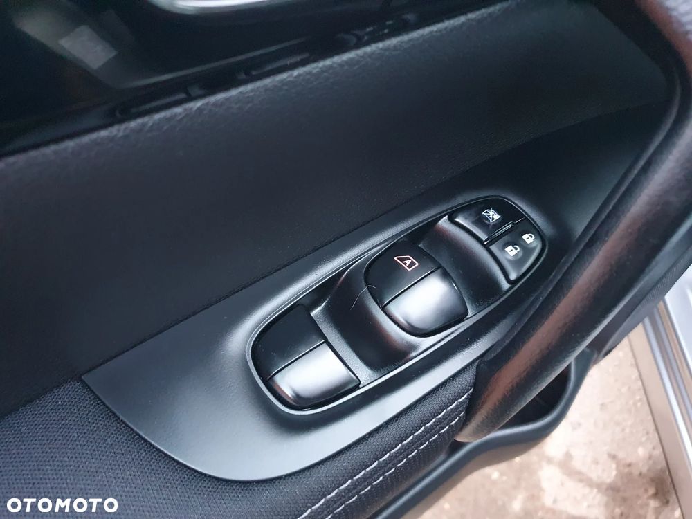 Nissan Qashqai 1.2 DIG-T N-Tec - 20