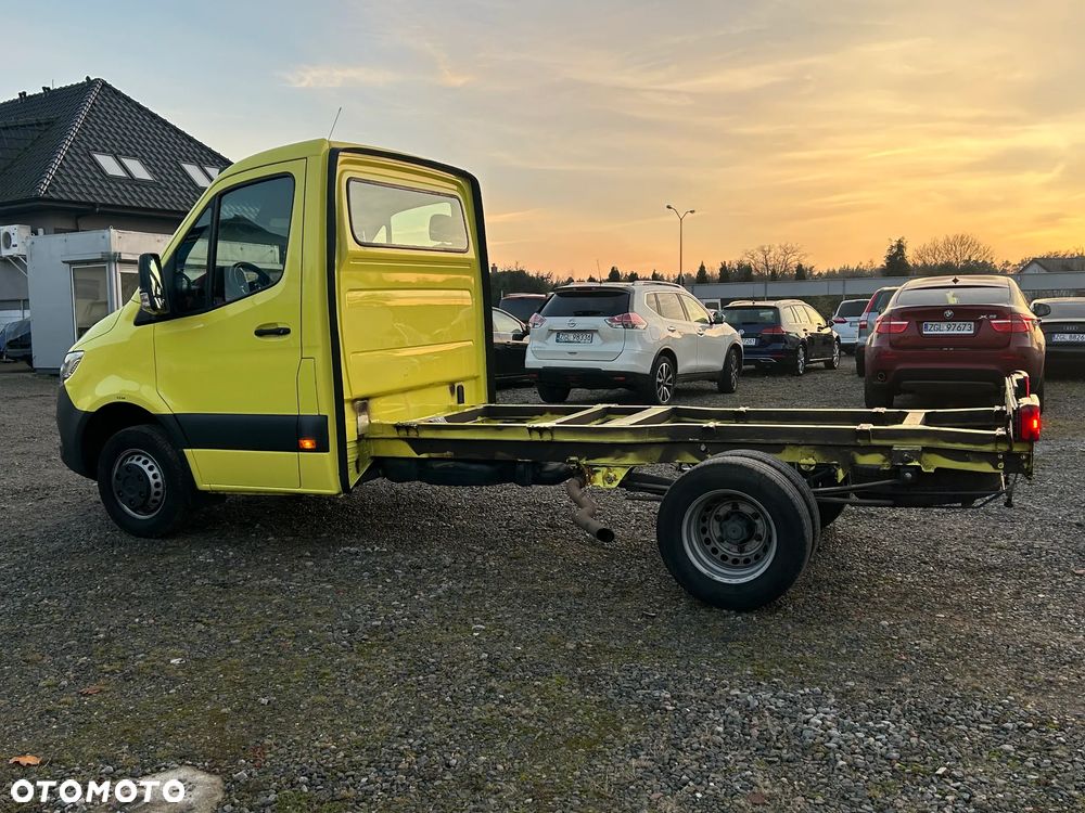 Mercedes-Benz Sprinter - 3
