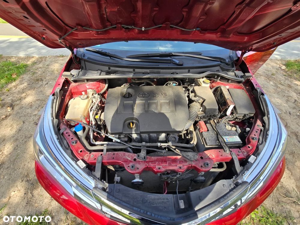 Toyota Corolla 1.6 Premium - 25