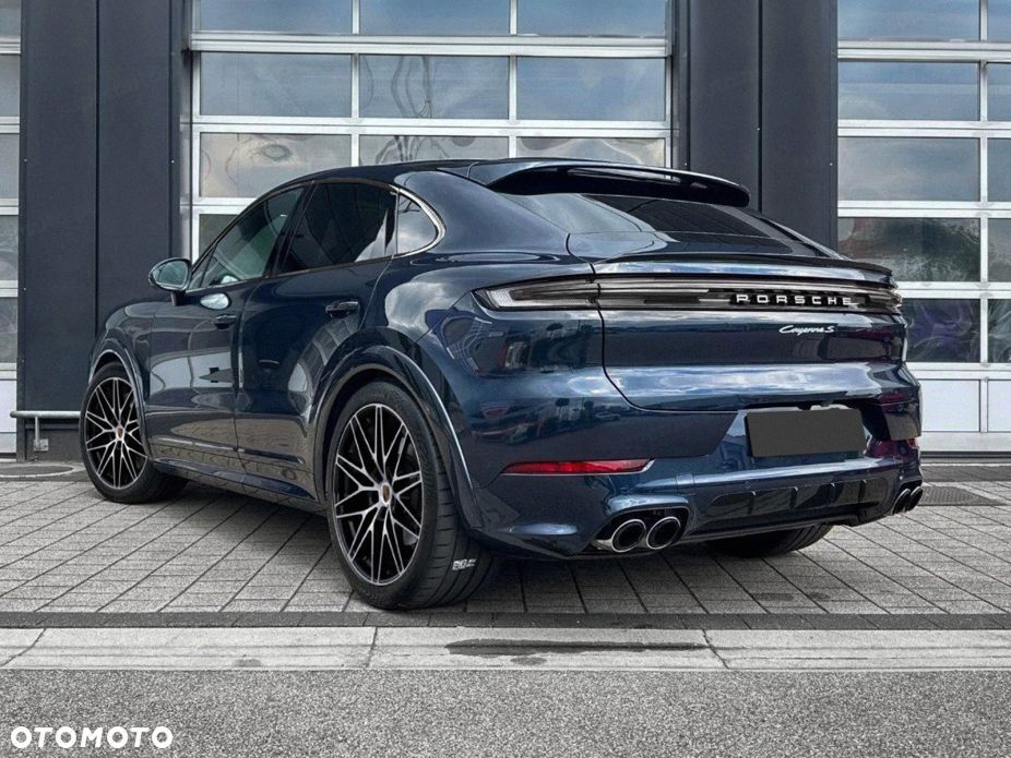 Porsche Cayenne S - 4