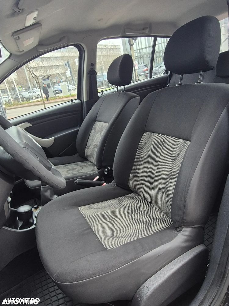 Dacia Sandero 1.4 MPI Ambiance - 8